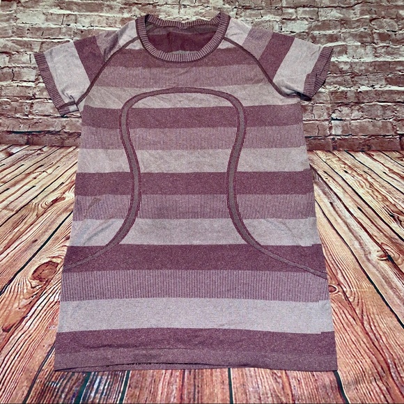 lululemon athletica Tops - Lululemon | purple striped swiftly top 8